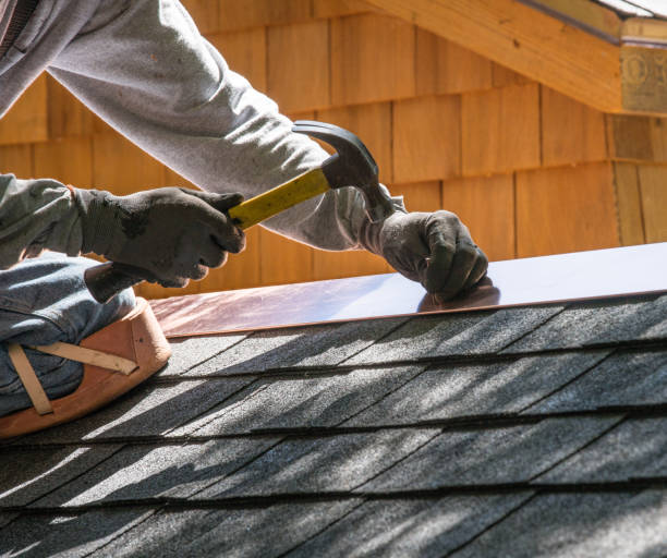 Best Flat Roof Repair Services  in Hackleburg, AL